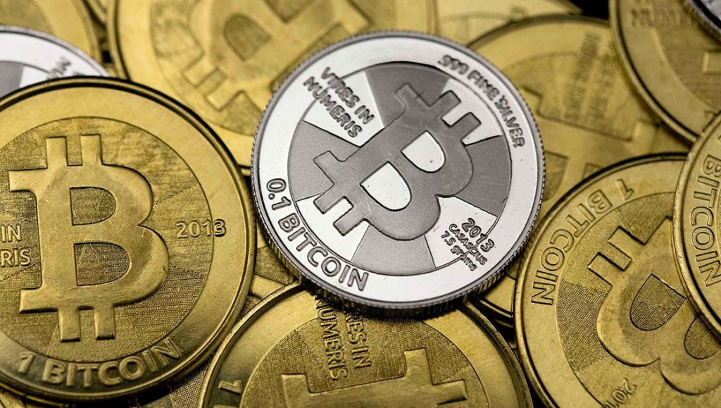 ¿Cuánto está valiendo un Bitcoin?