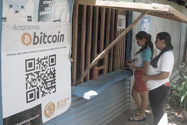 ¿Cuánto ha perdido El Salvador en bitcoin?